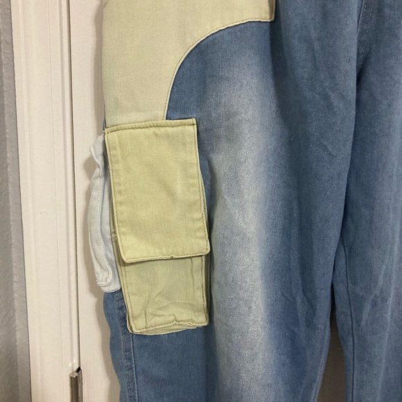 Nwt XPLUS women’s color block, wide leg jeans, three XL - Picture 4 of 16